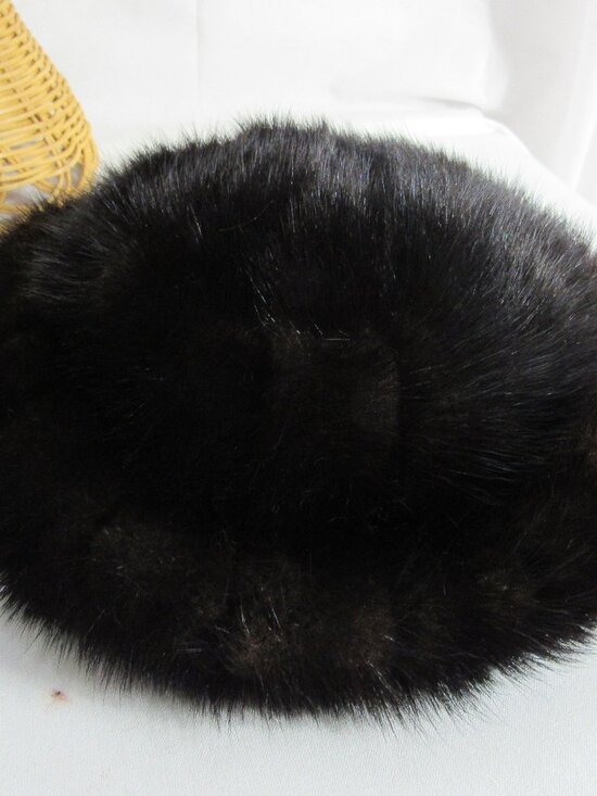 BLACK MINK FUR HAT VINTAGE 1960\'S main image 10